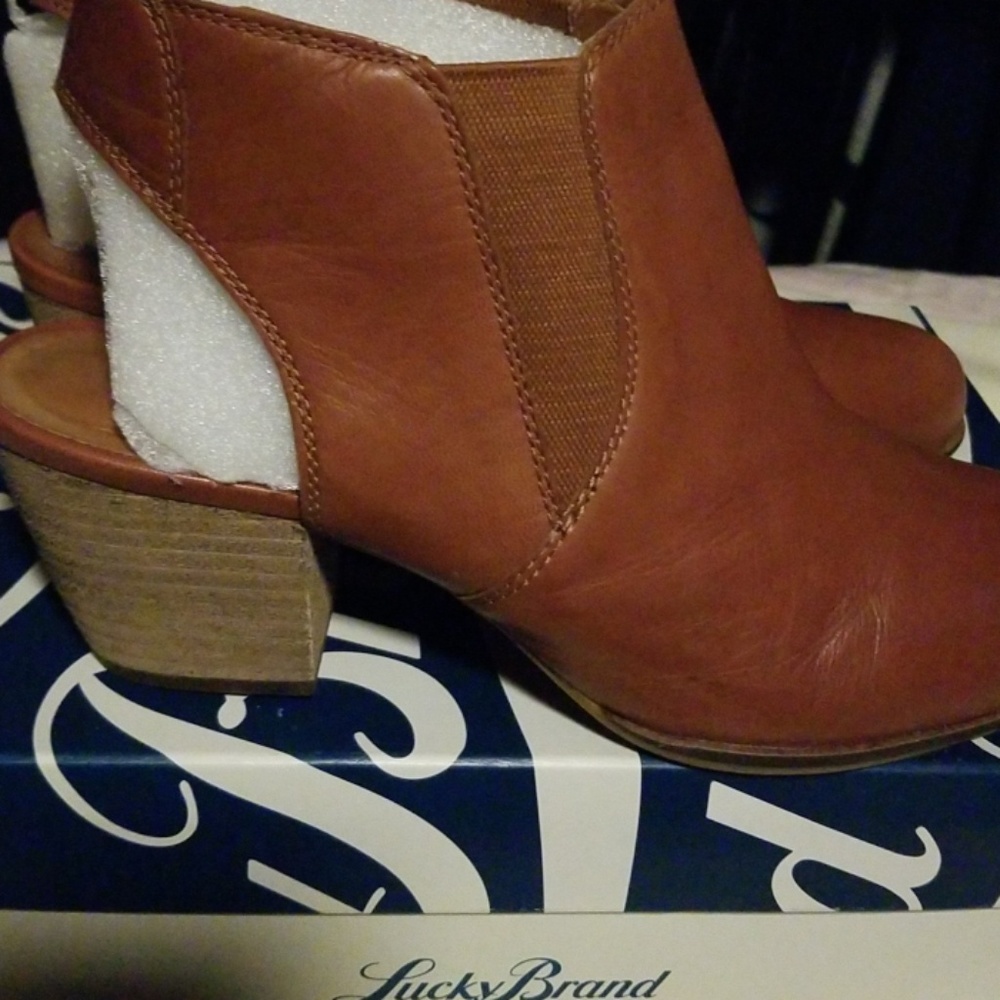 Lucky Brand Shoes